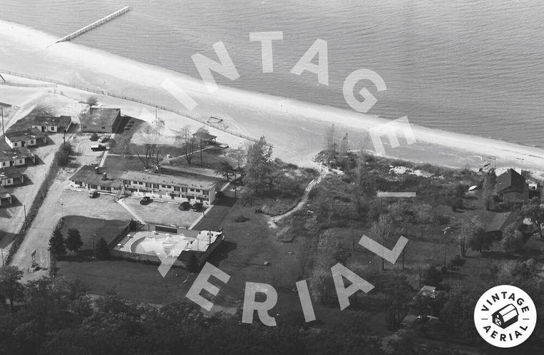 Sunset Bay Resort (Surf & Sand Beach Motel) - 1981 Historical Aerial